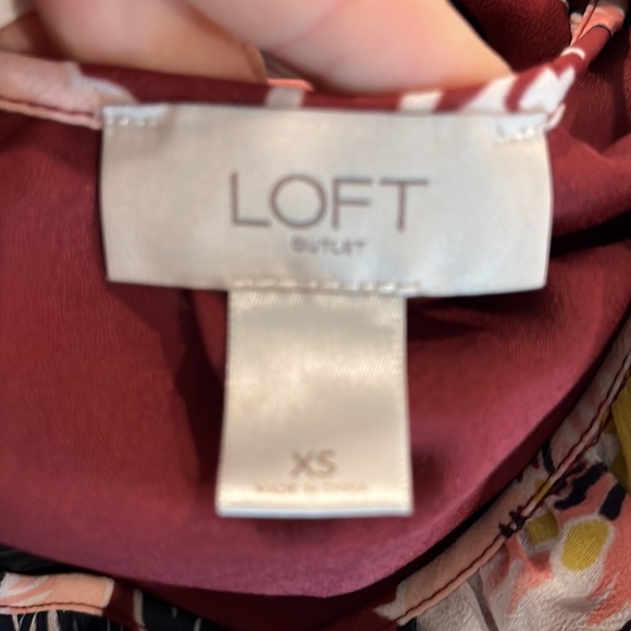 LOFT Floral Sleeveless Summer Dress - Picture 5 of 7